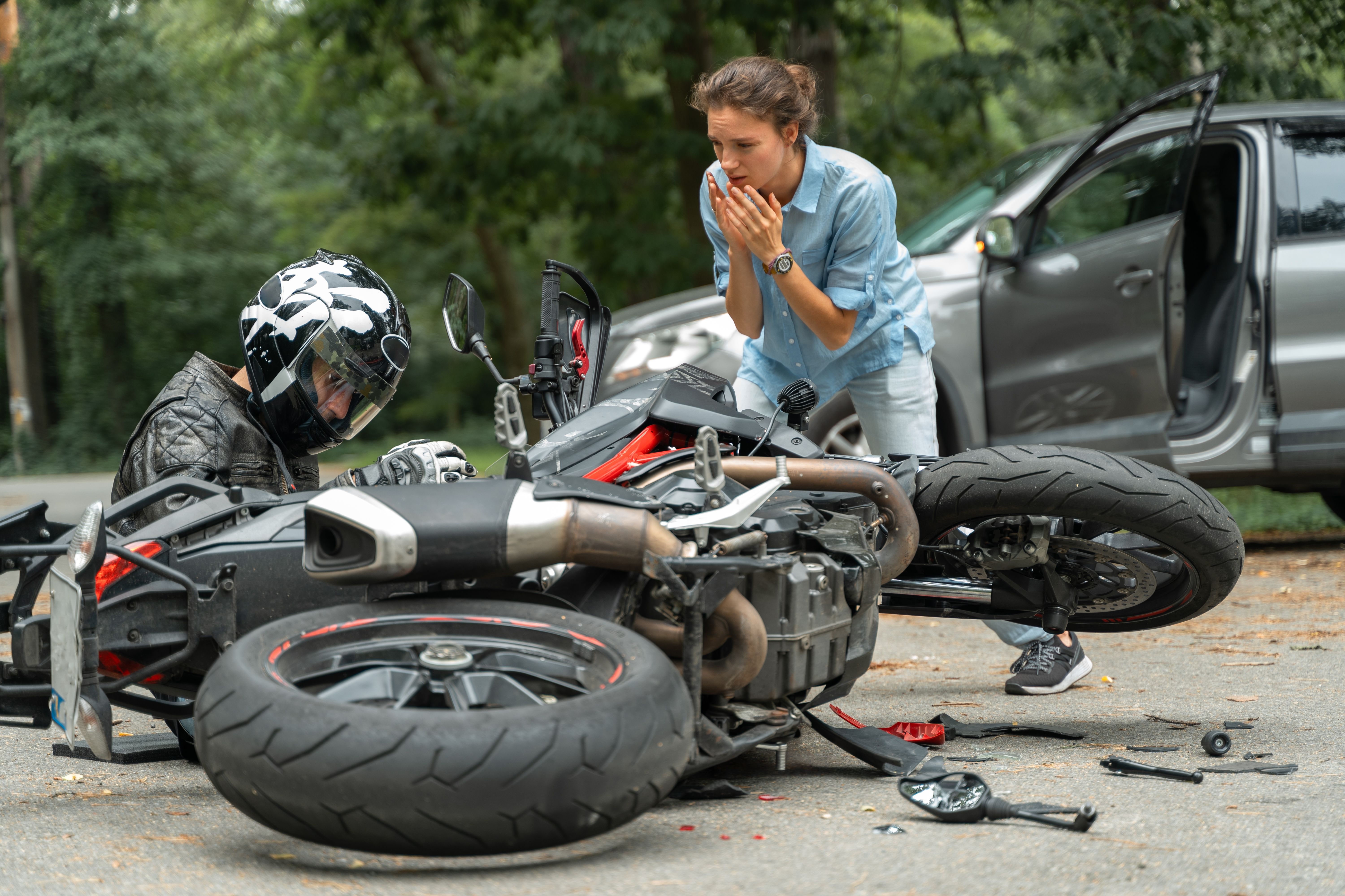 What Witness Evidence Is Crucial After a Motorcycle Accident?