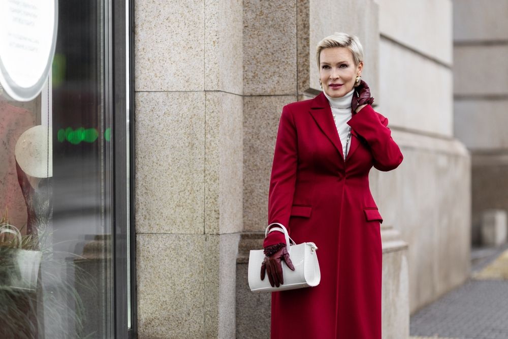 Classy and Casual Women's Clothes for Any Age