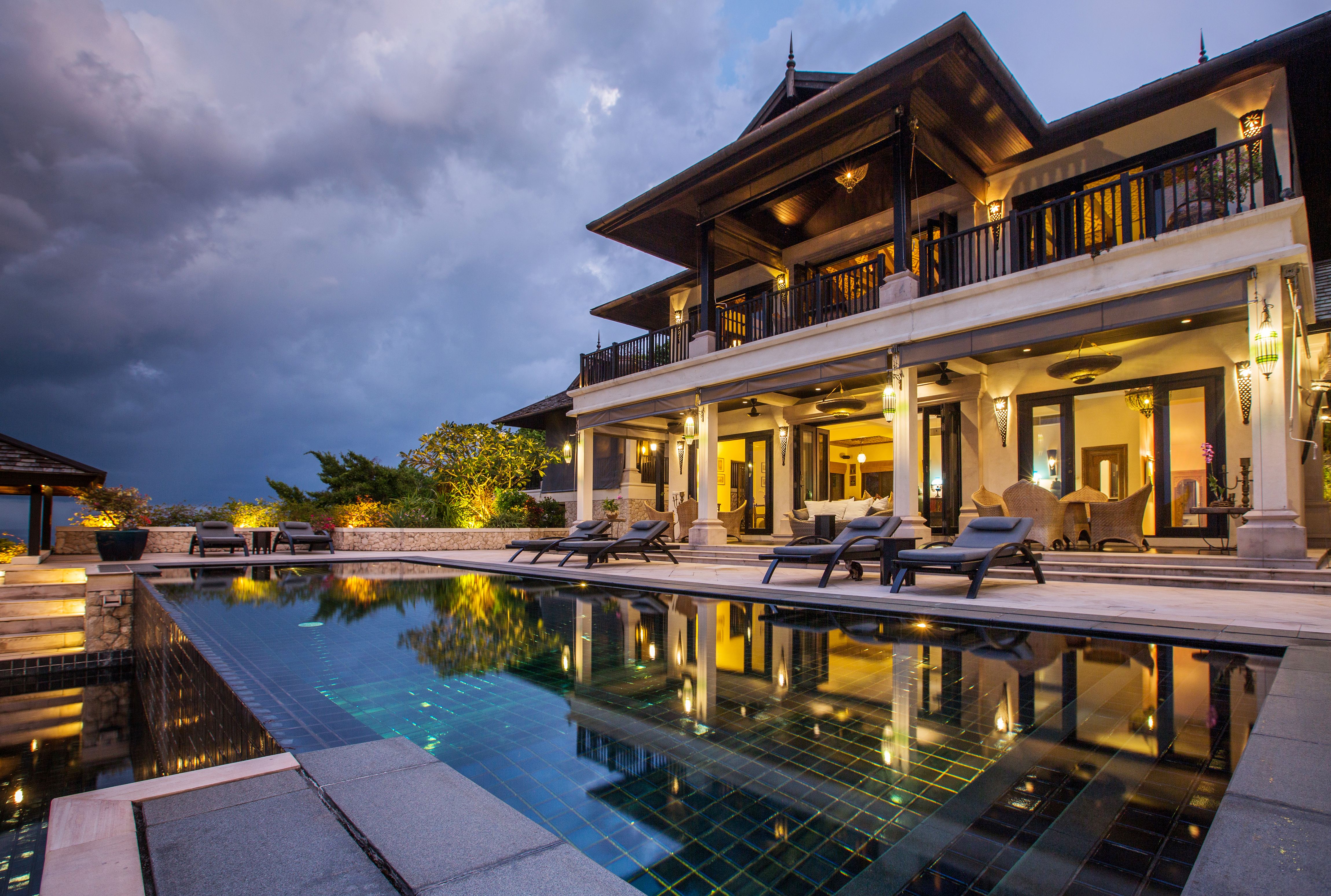 Elevate Your Celebrations with a Luxury Villa Stay