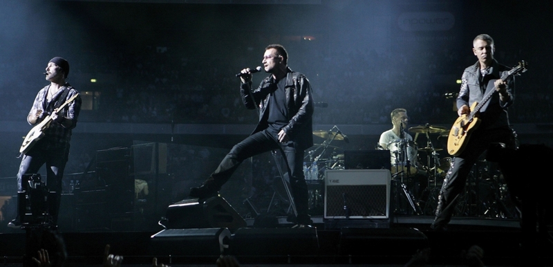 “Elvis Presley And America” – U2 | Alamy Stock Photo