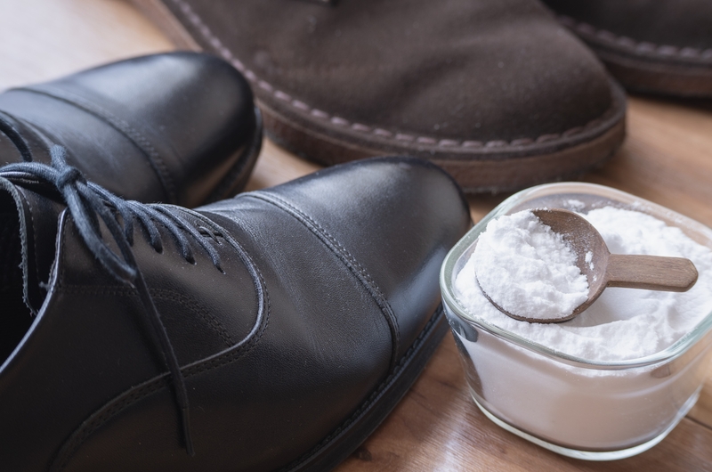 Baking Soda and Smelly Shoes | Shutterstock