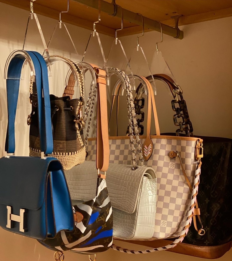 Hang Your Purses | Instagram/@bag_candy.store