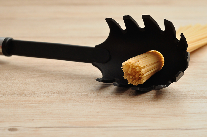 El agujero de las cucharas para pasta | Shutterstock