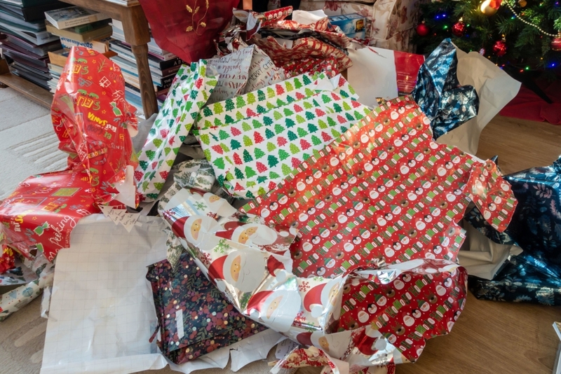 Don't Let Used Wrapping Paper Go to Waste | Alamy Stock Photo