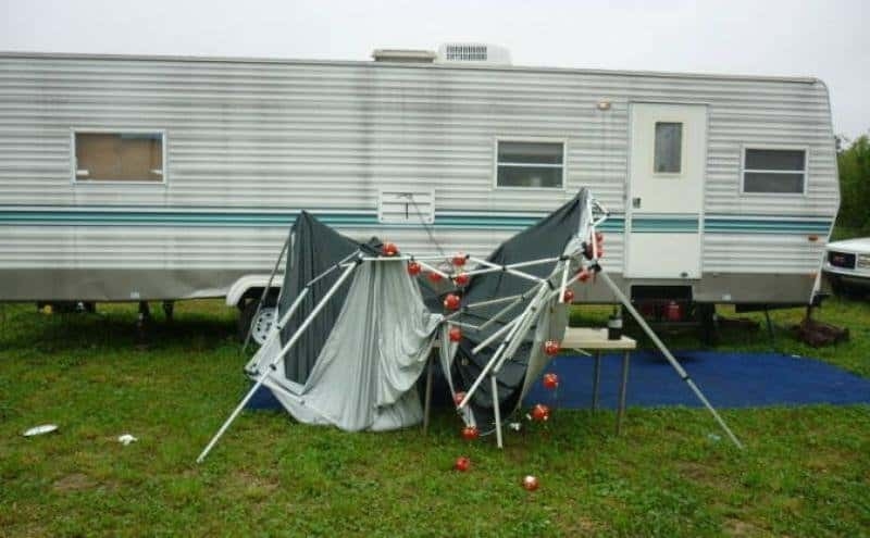 ¿Tienda de acampar o montaje artístico? | Aetos-grevena.blogspot