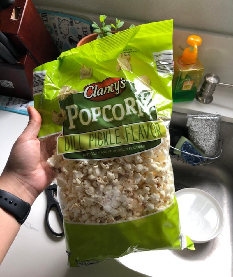 Pickle-Flavored Popcorn | Reddit.com/misscellaneou5