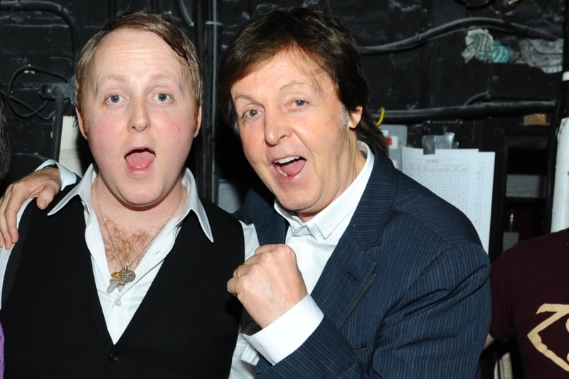 Paul McCartney y James McCartney | Alamy Stock Photo by WENN Rights Ltd