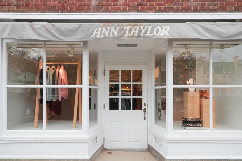 Ann Taylor | Alamy Stock Photo by Helen