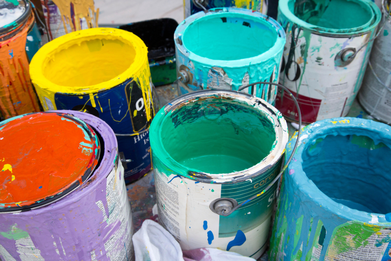 Extra Paint | Alamy Stock Photo by Jim West 