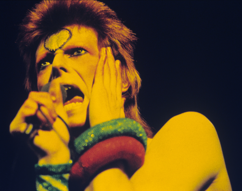 Becoming Ziggy Stardust | Getty Images Photo by Gijsbert Hanekroot/Redferns