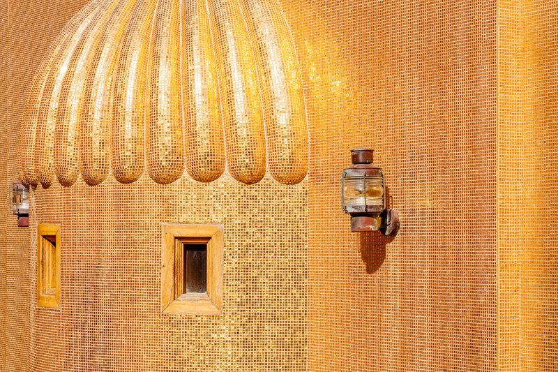 The Golden Masjid Qatar | Alamy Stock Photo