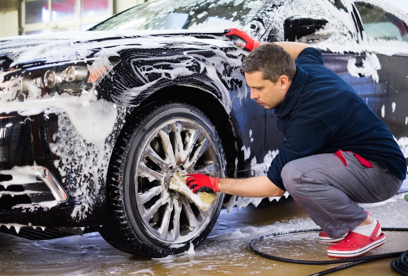 Wash Car With Baby Shampoo To Remove Stains | Shutterstock