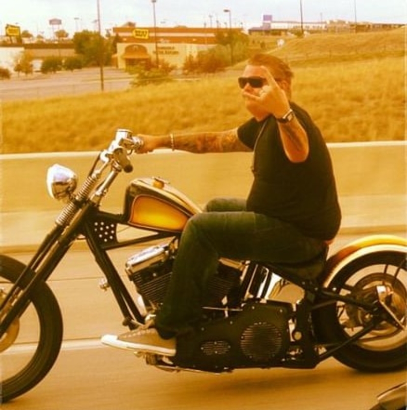 Corey no siempre es un motociclista seguro | Instagram/@realcoreyharrison