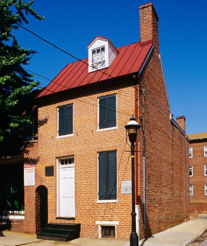 Maryland – Edgar Allan Poe House | Getty Images Photo by R. Krubner/ClassicStock