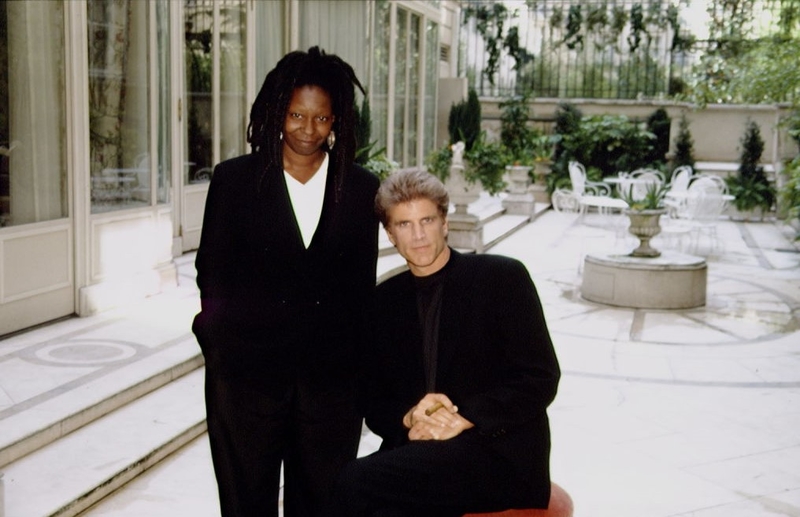Ted Danson and Whoopi Goldberg | Getty Images Photo by Eric Robert/Sygma