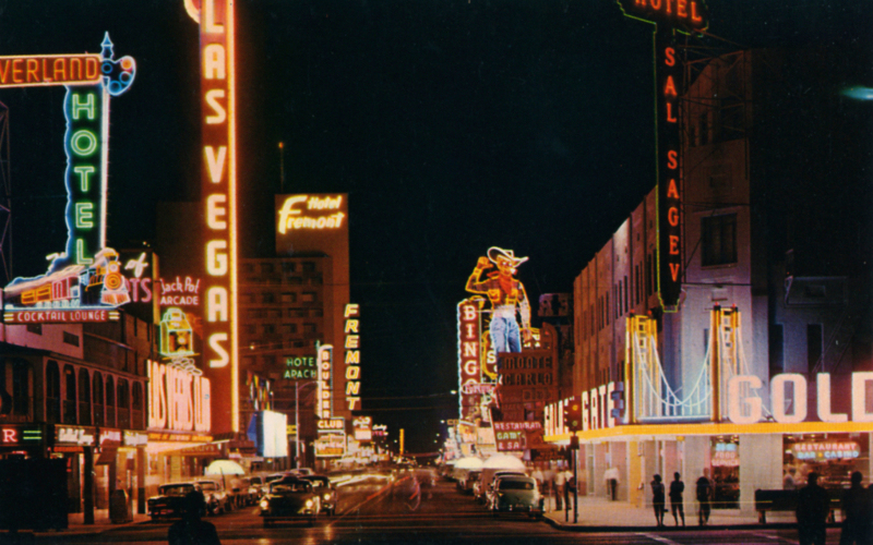 Las Vegas y su característico diseño | Alamy Stock Photo by Curt Teich Postcard Archives/Heritage Image Partnership Ltd