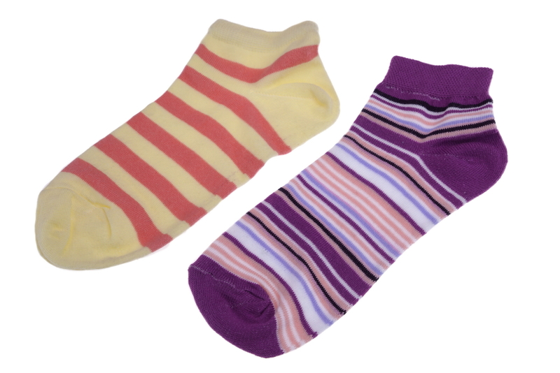 Einzelne Socken | Alamy Stock Photo by AVN Photo Lab