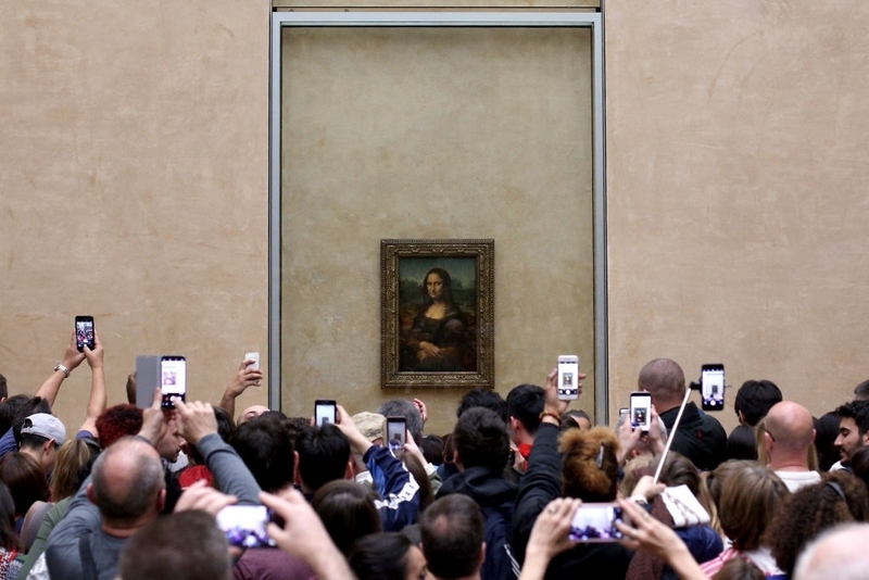 Die Wirklichkeit: Die Mona Lisa, Frankreich | Getty Images Photo by Pedro Fiúza/NurPhoto