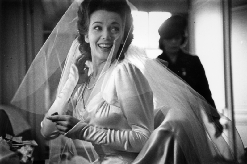 When Carole Landis Walked Down the Aisle | Getty Images Photo by Kurt Hutton/Picture Post/Hulton Archive