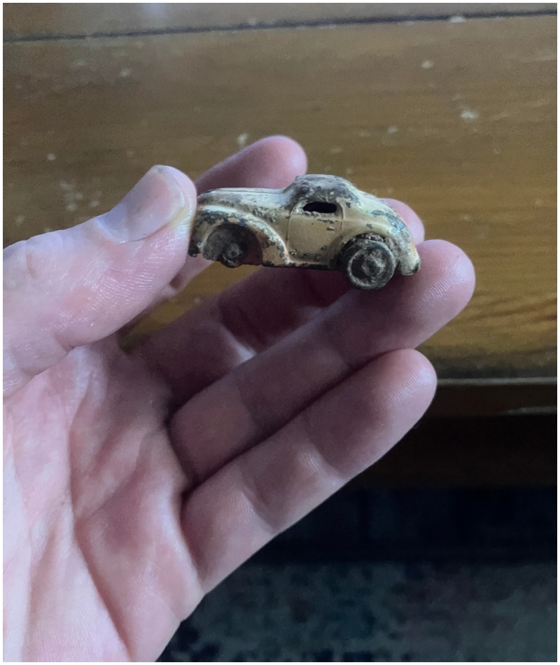 A Miniature Car From the 1930s | Reddit.com/mycerealtalks