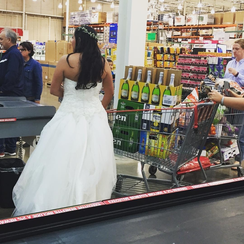 Liebe Braut, das ist der falsche Gang | Instagram/@amandawimberley