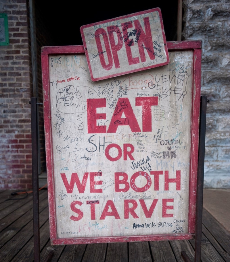 Eat Here or Else | Alamy Stock Photo by Beth Hall