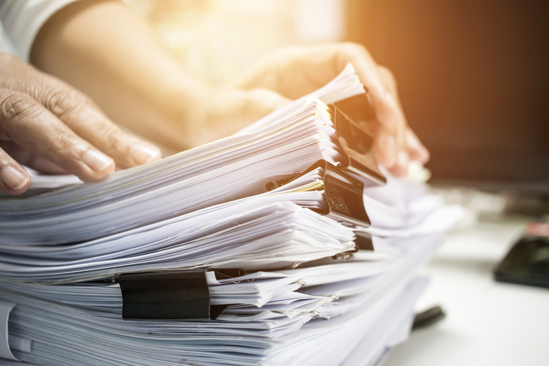 Analista de gestión de archivos — $66.900 | Shutterstock