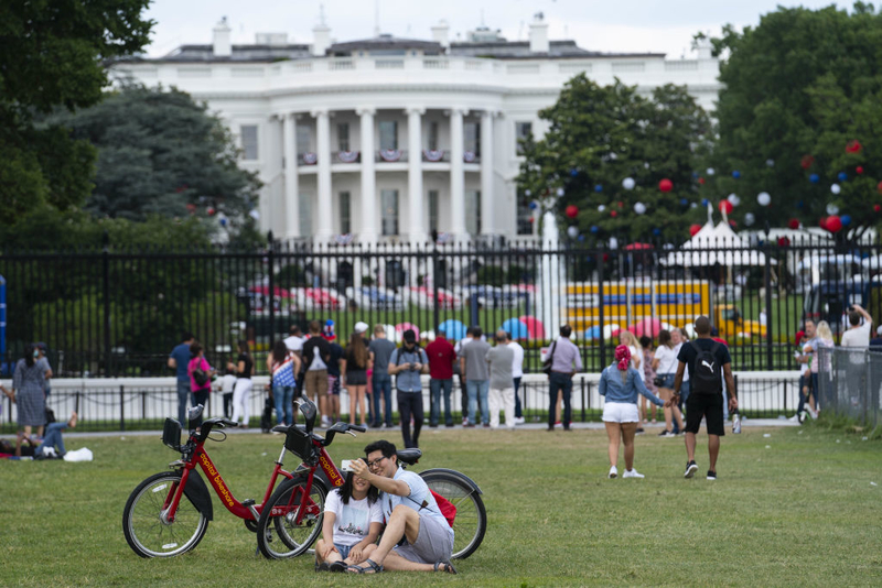 Director en funciones de la Oficina de Visitantes de la Casa Blanca — $95.800 | Getty Images Photo by Sarah Silbiger/Bloomberg
