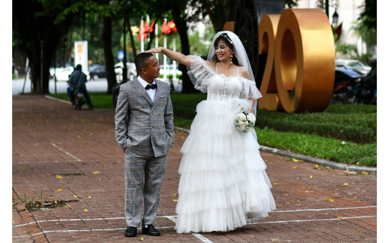 Größer als Ihr Hochzeitstag! | Getty Images Photo by MANAN VATSYAYANA/AFP 