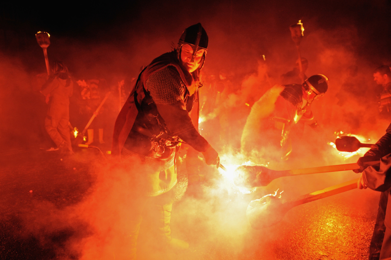 Wikinger hatten eine seltsame Art, Brände zu entfachen | Getty Images Photo by Jeff J Mitchell