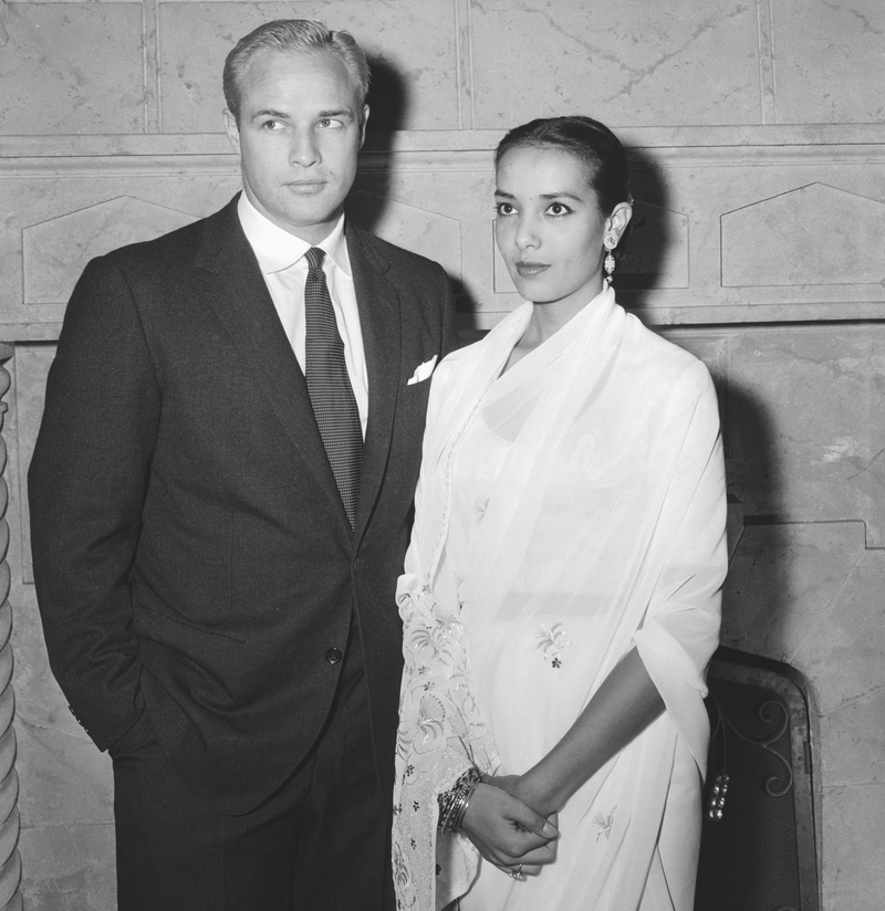 Marlon Brando y Anna Kashfi | Getty Images Photo by Bettmann