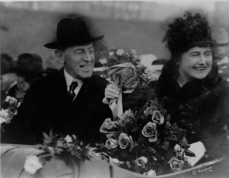 Edith Bolling Galt y Woodrow Wilson | Getty Images Photo by Library of Congress/Corbis