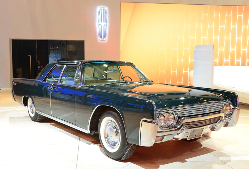 Lincoln Continental de 1961 | Getty Images Photo by Michael Kovac
