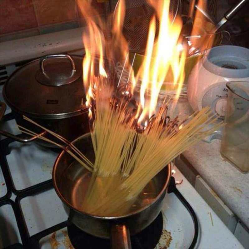 These Hilarious Cooking Nightmares Will Make You Feel Like Gordon Ramsay | imgur.com/IQmFL9e